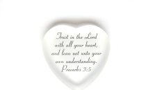 Lifeforce Glass Scripture Heart with Pouch, Trust in The Lord with All Your Heart, and Lean not Unto Your own Understanding. (White)