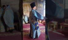 Orthodox Worship – Divine Liturgy, Tikhvin Russia Orthodox Worship – Divine Liturgy, Tikhvin Russia