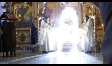 41) UNCREATED LIGHT (Part B) CAUGHT on Camera 41) UNCREATED LIGHT (Part B) CAUGHT on Camera